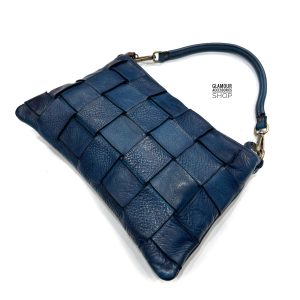 https://www.glamouraccessoriesshop.it/wp-content/uploads/2024/12/borsa-donna-tracollina-POUCHETTE-vera-pelle-intrecciata-lavata-vintage-made-in-Italy-artigianato-italiano-BAYSIDE-VINTAGE-HARLEY-blu-300x300.jpeg