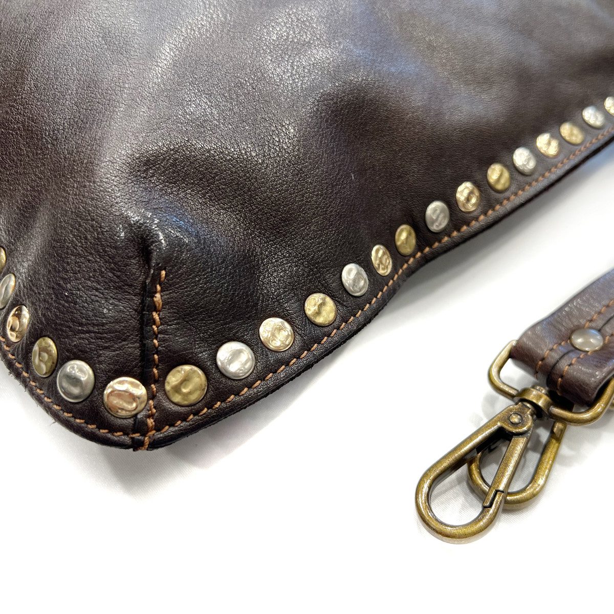 BORSA donna a spalla MADE IN ITALY vera pelle borchiata Lia - immagine 9