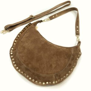 borsa sacca vera pelle camoscio borchiato MADE IN ITALY glamour accessories taupe https://www.glamouraccessoriesshop.it/wp-content/uploads/2025/09/borsa-sacca-vera-pelle-camoscio-borchiato-MADE-IN-ITALY-glamour-accessories-taupe-300x300.jpeg