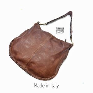 borsa sacca vera pelle donna made in Italy marrone Borsa sacca donna Marlene in vera pelle Made in Italy con bordo intrecciato, chiusura zip e tracolla, colore marrone